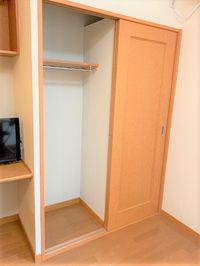 レオパレス昴 収納