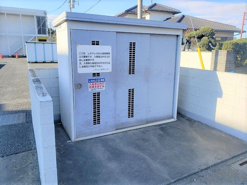 レオパレスアイリス 共用部分