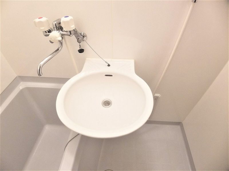 レオパレス笹原 洗面台