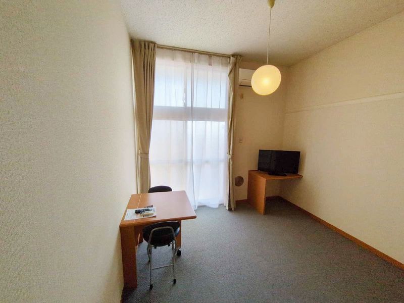 レオパレスルミエール野上 居間