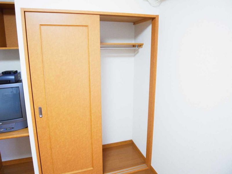 レオパレスあすなろ 収納