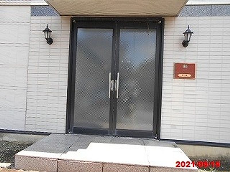 レオパレス早川Ｂ棟 エントランス