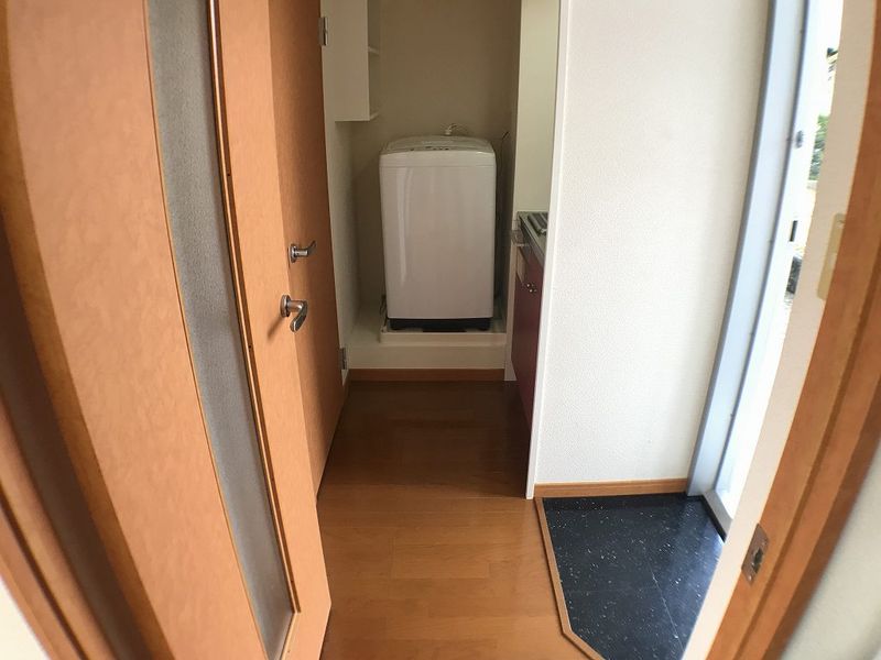 レオパレスセピア・コート 玄関