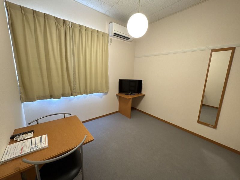 レオパレスコミュニティ 居間