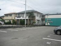 レオパレスやいろちょう 駐車場