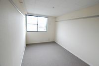 レオパレスセレッソ 居間