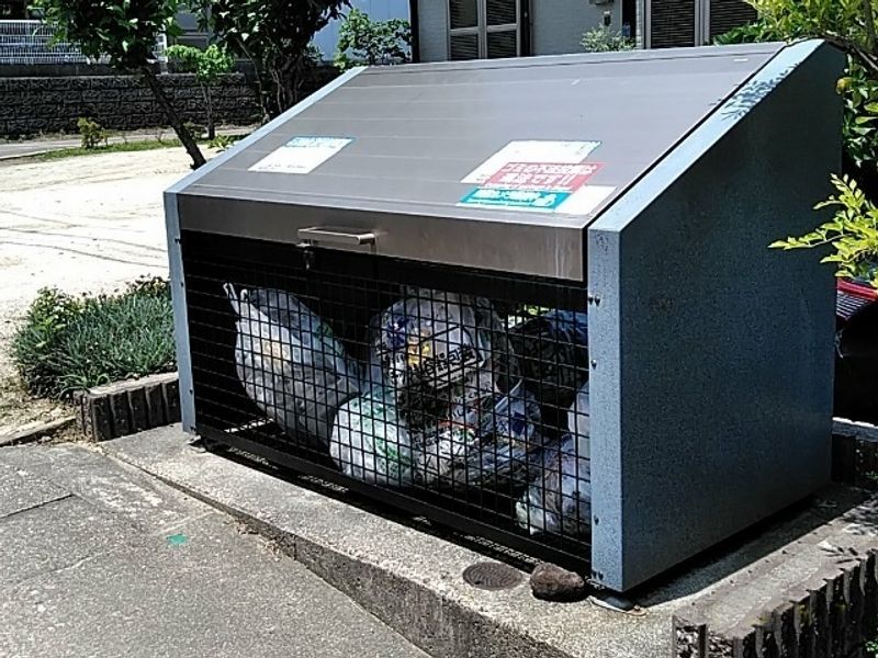 レオパレスＫＯＺＡＫＡ８ 共用部分