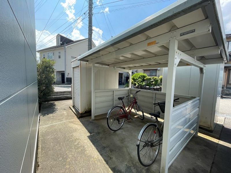 レオパレスこもれび その他設備