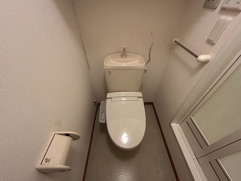 レオパレスいずみ２ トイレ