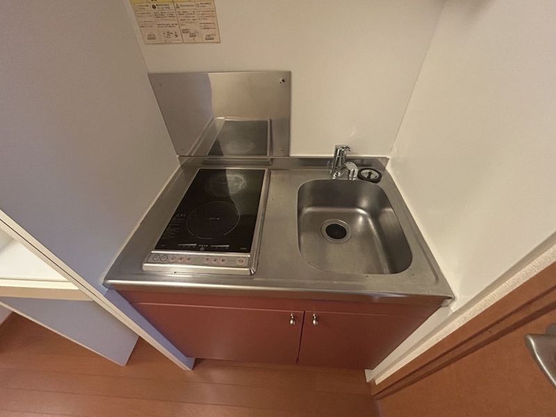 レオパレスクリスタルガーデン キッチン