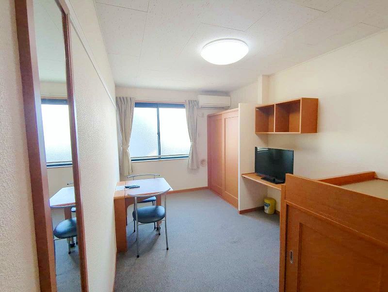 レオパレスＳｉｒ　Ｈｏｕｓｅ 居間