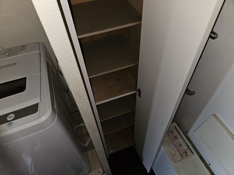 レオパレスメルベーユ　昭和 玄関