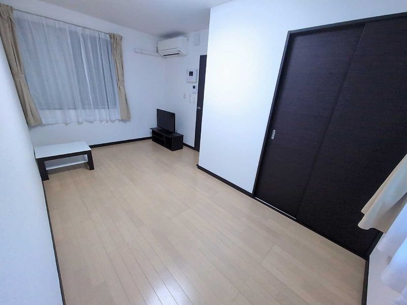 レオネクストＳｅｎｓｕｉⅣ 居間