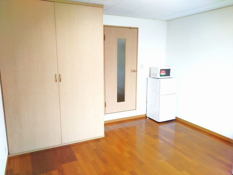 レオパレスグランＭ’ｓ 居間