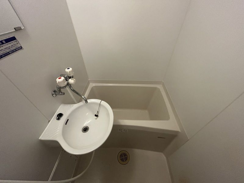 レオパレスいずみ２ 風呂