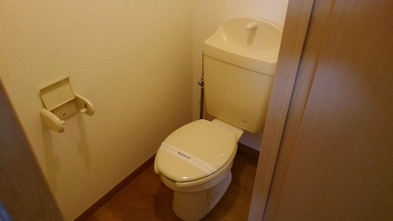 レオパレス向日葵弐番館 トイレ