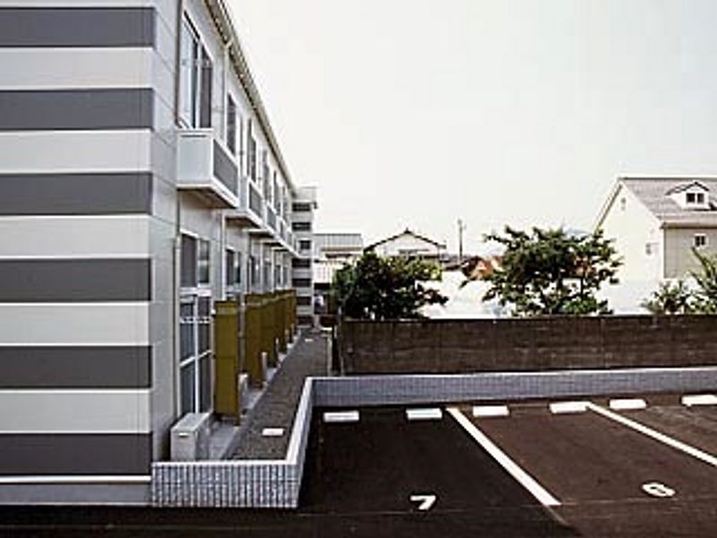 レオパレス吉野川 バルコニー