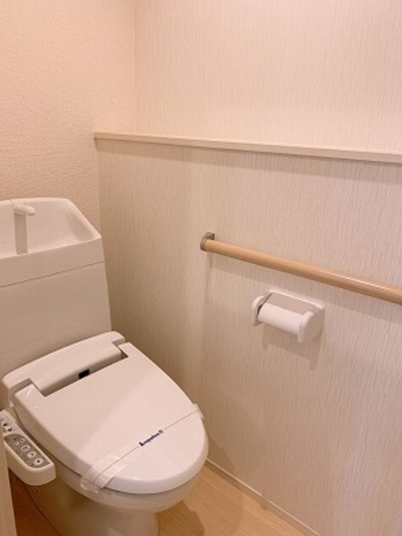 クレイノクリエイト仁川 トイレ