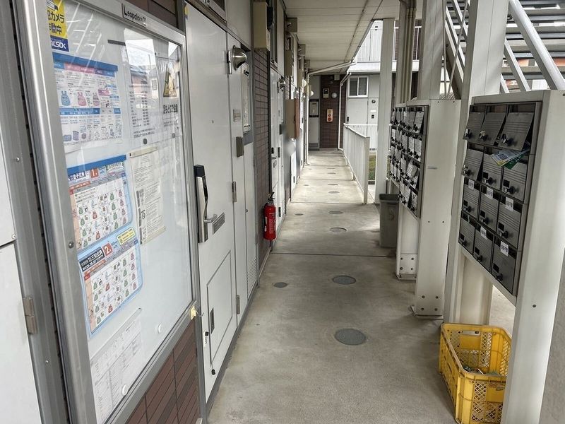 レオパレスグランパルク小柳 エントランス