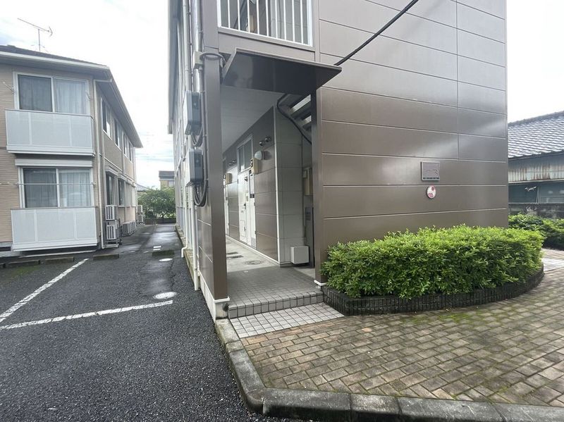 レオパレスＰＩＰＡ エントランス