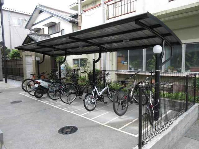 レオパレスあづま坂 共用部分