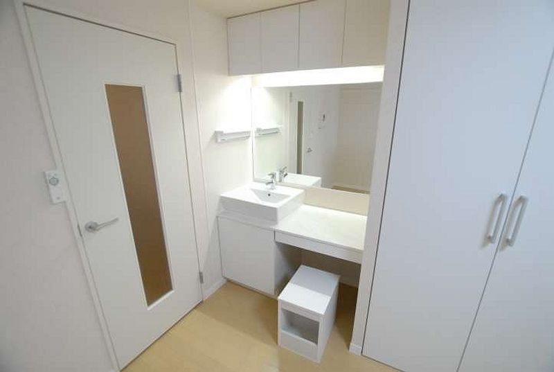 MIRANDA Shin Corpo Kita Yono 洗手台