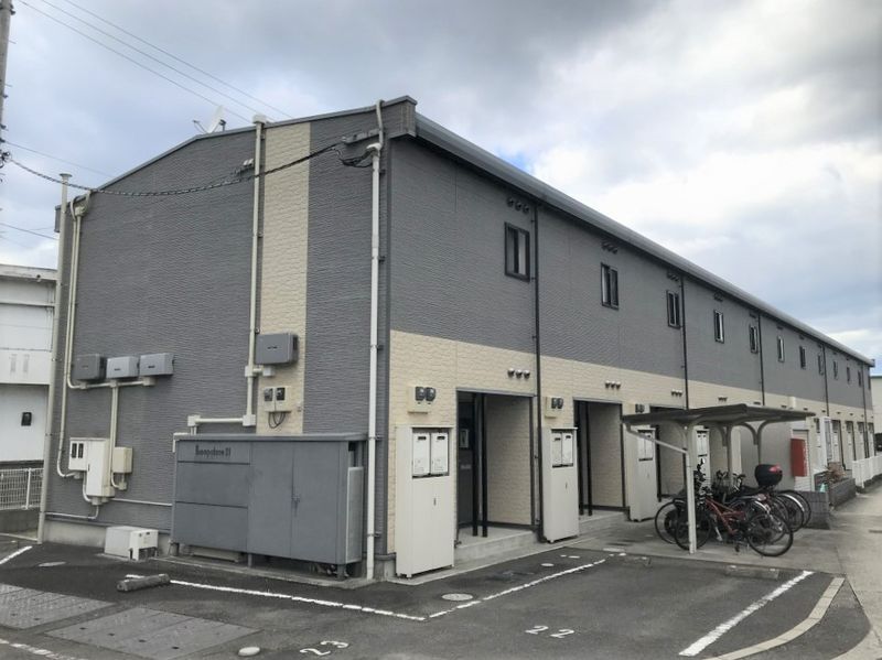 レオパレスサンモールⅡ 外観