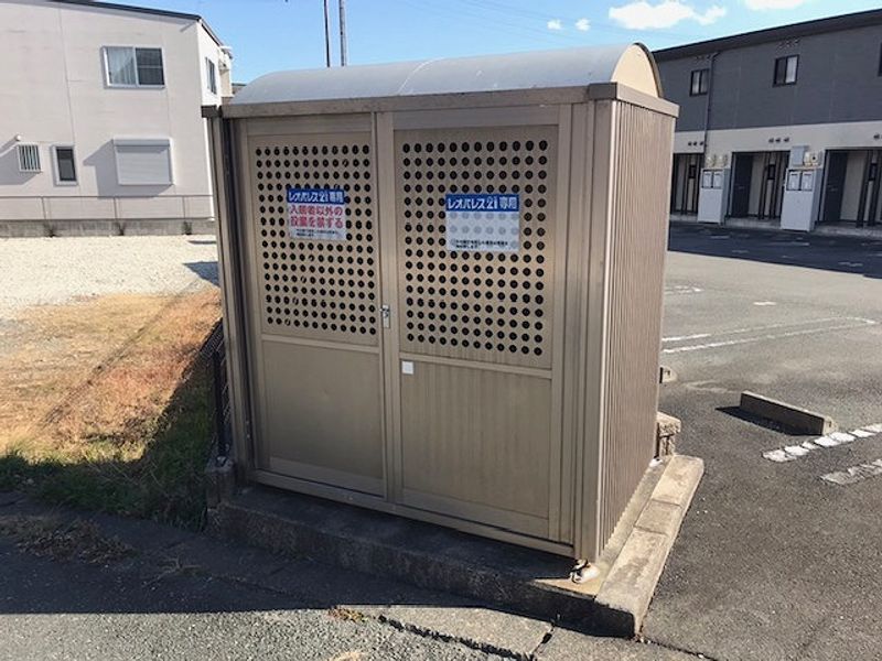 レオパレスコシラ 共用部分