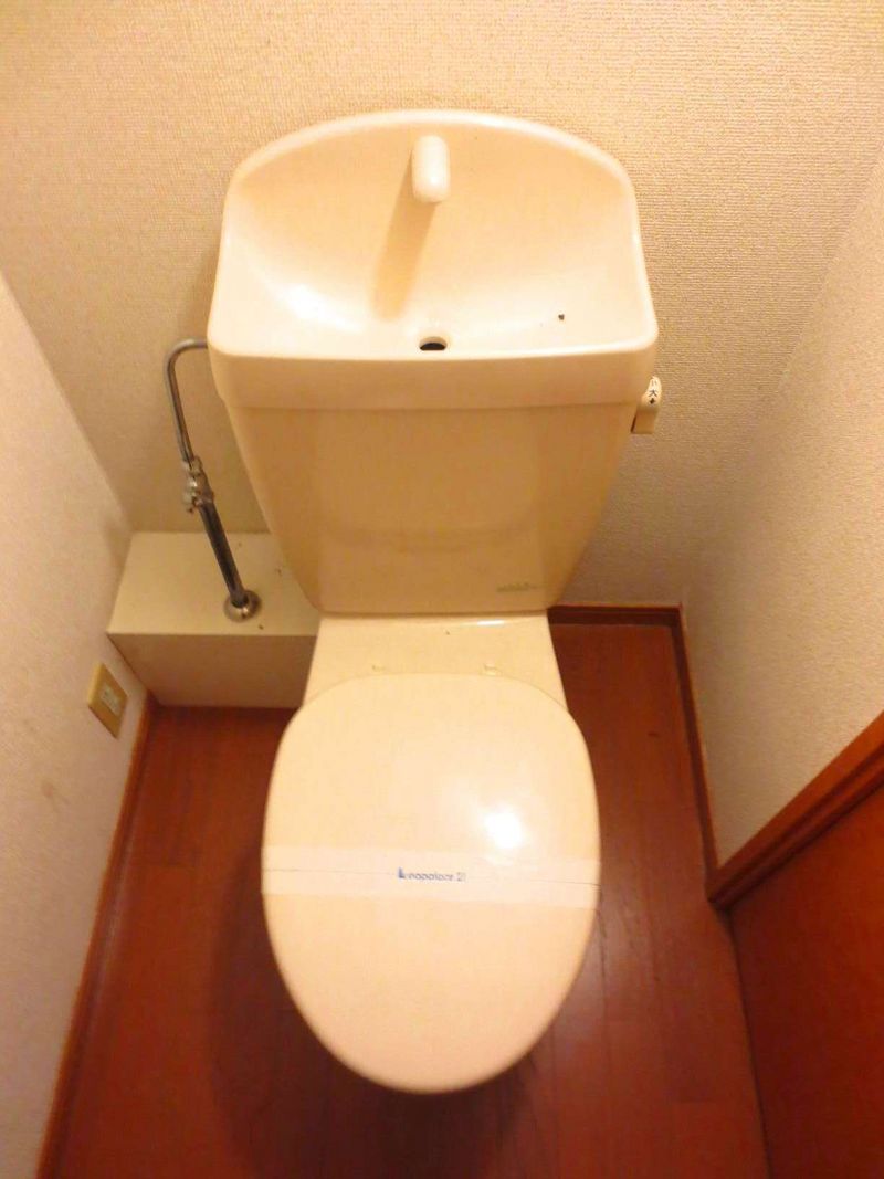 レオパレス若葉Ａ トイレ
