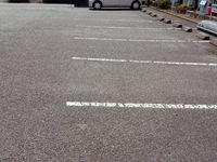 レオパレスアルファビア 駐車場