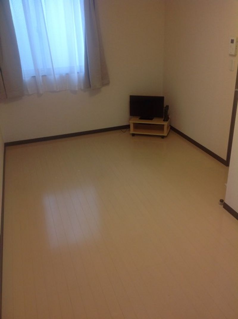レオネクスト向光白 居間