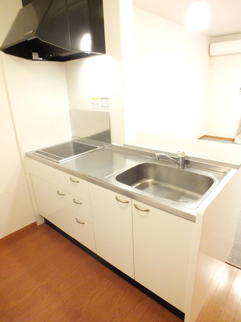 レオパレスフロール キッチン