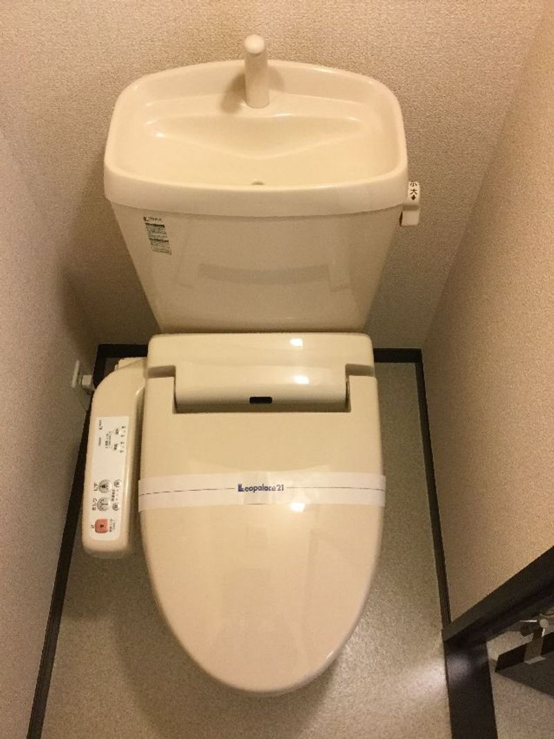レオネクストクレセント トイレ