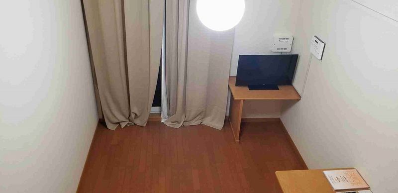 レオパレスガーデン 居間