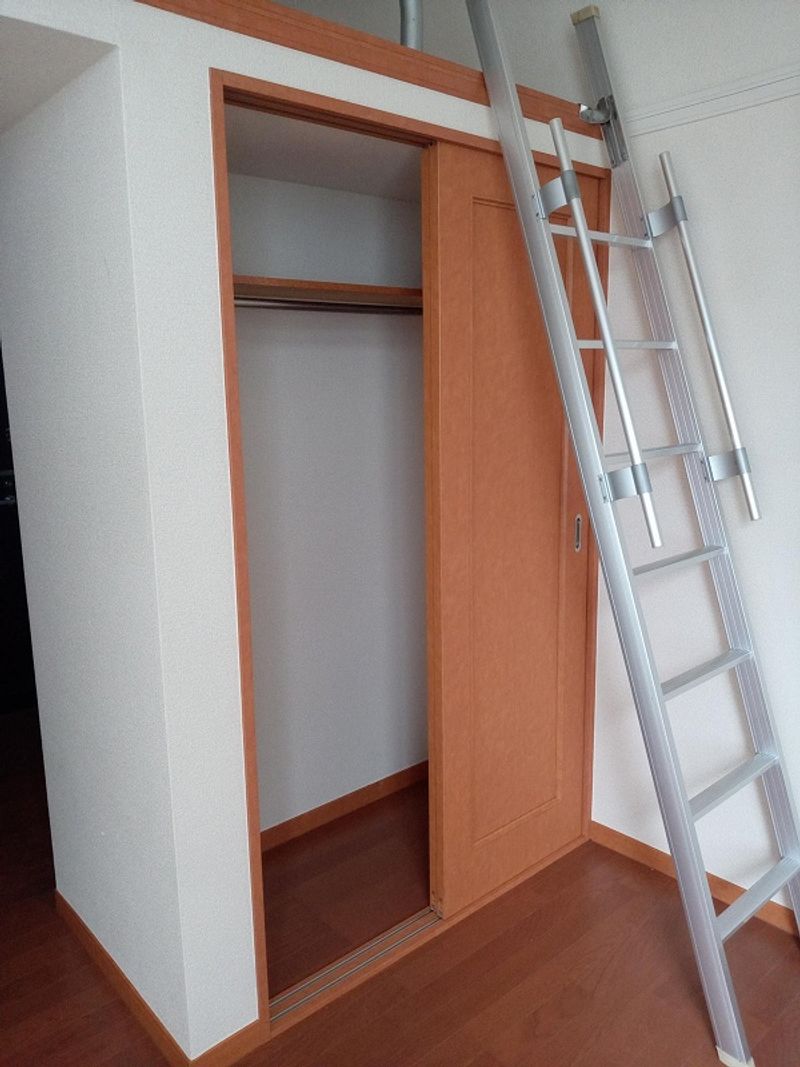 レオパレスフライトホフⅡ 収納