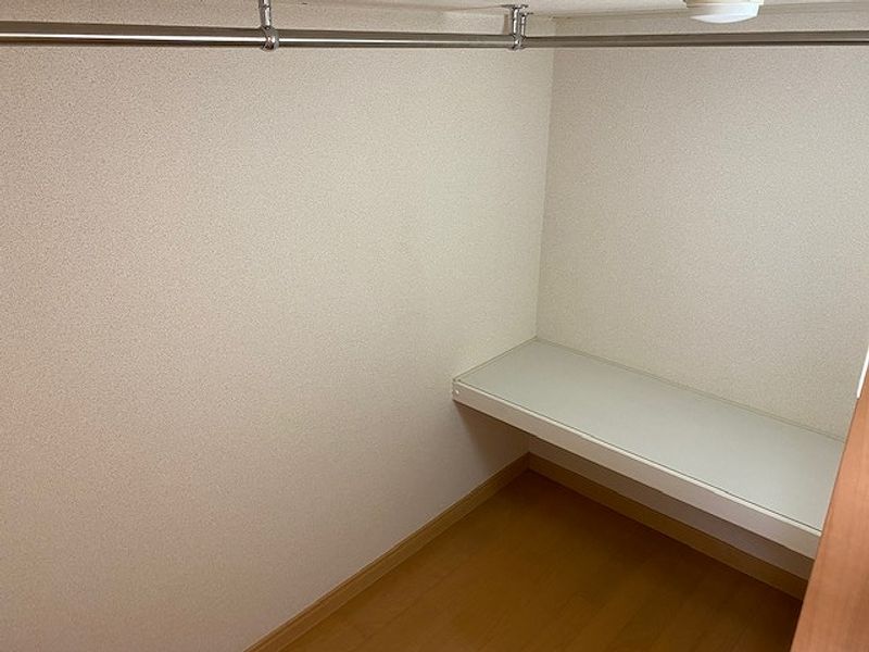 レオパレス蓮台寺西 収納