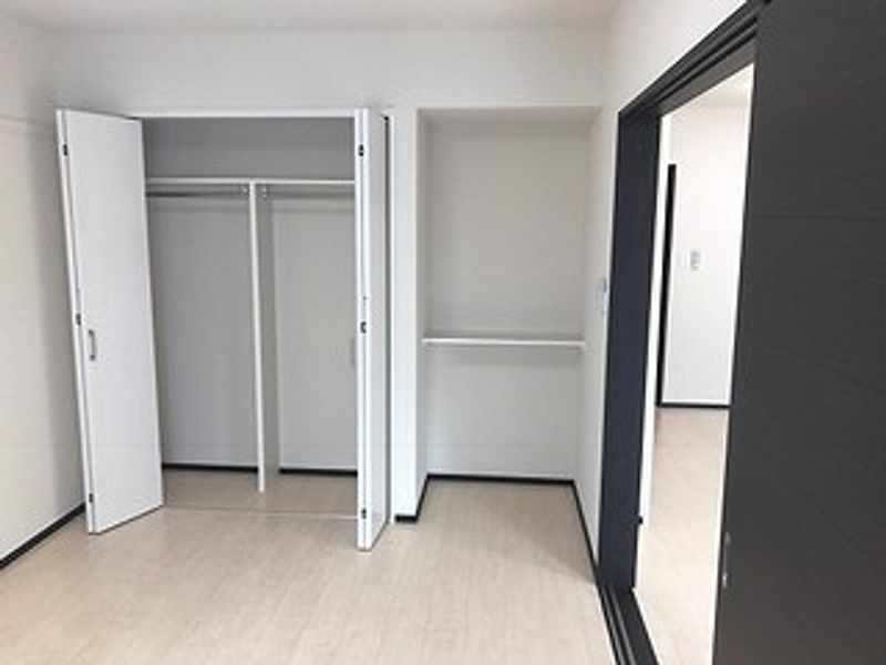 クレイノＲＥＳＴ　清知 居間