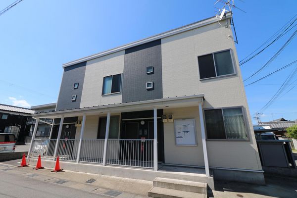 レオネクストブロッサム 外観