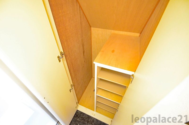 レオパレスベルタＢ 収納