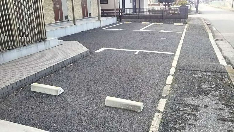 ミランダリヴェールⅢ 駐車場