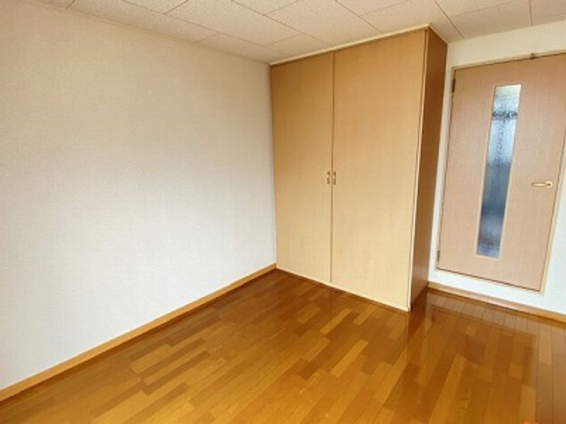 レオパレスクラージュ 居間