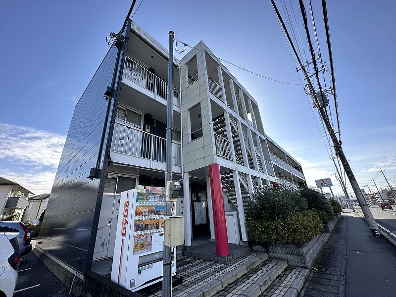 レオパレスソレイユ 外観