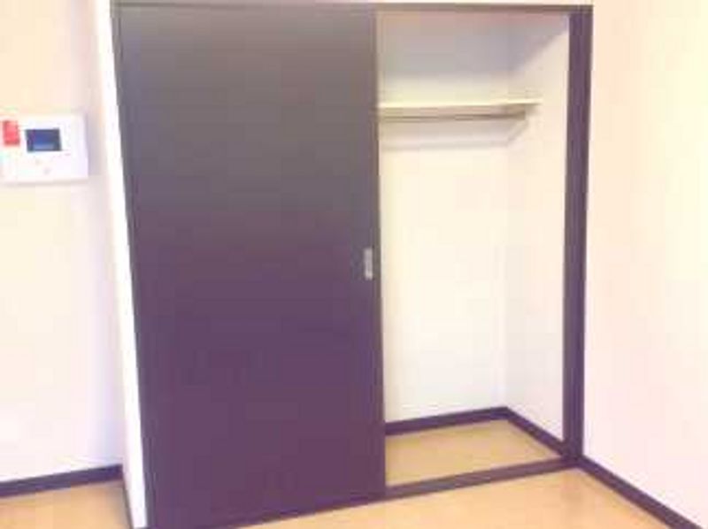 LEONEXT Eight Kho lưu trữ