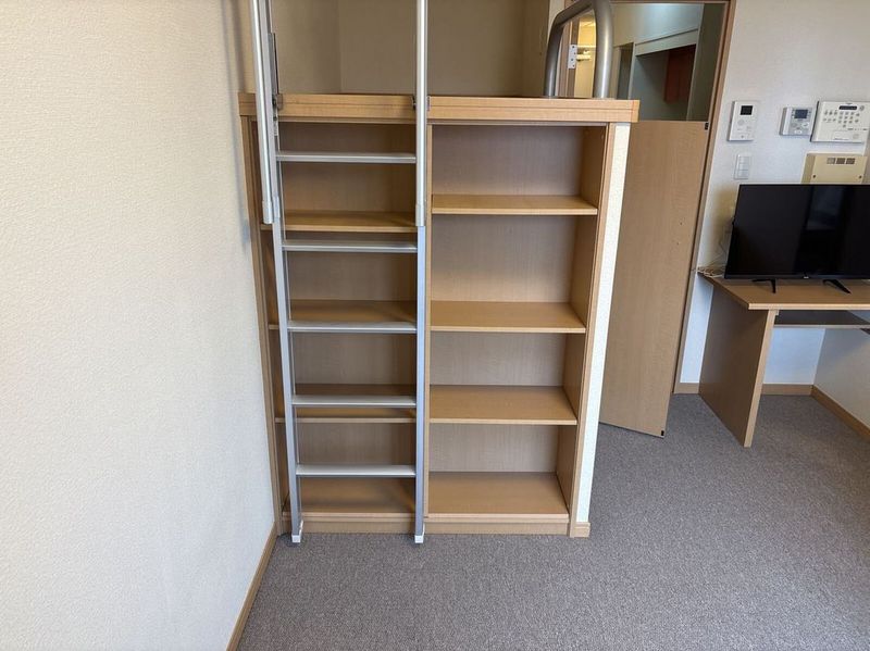 leopalace Court D'or Storage