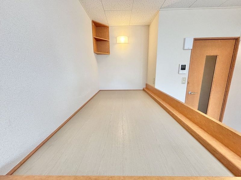 レオパレスじん その他