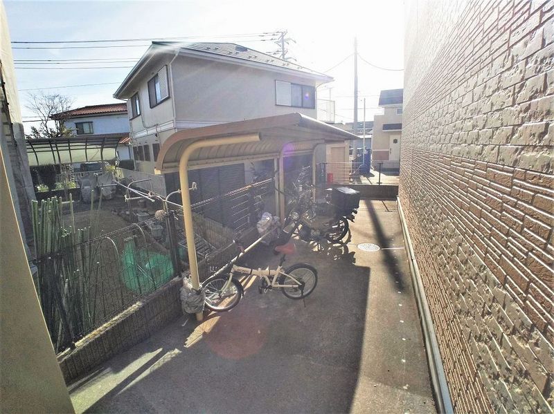 レオパレスコルサ 共用部分