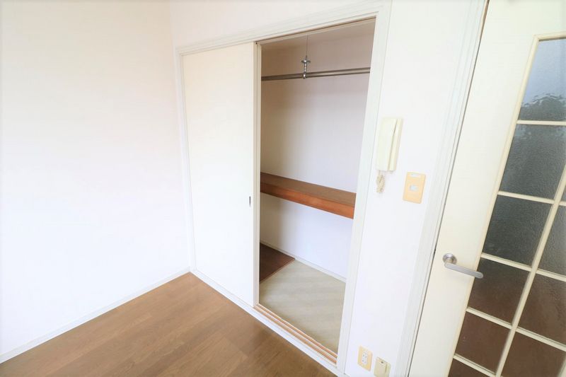 レオパレスナカイ　 収納