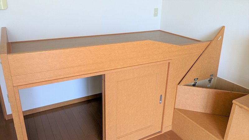 レオパレスＲ＆Ｊ 寝室