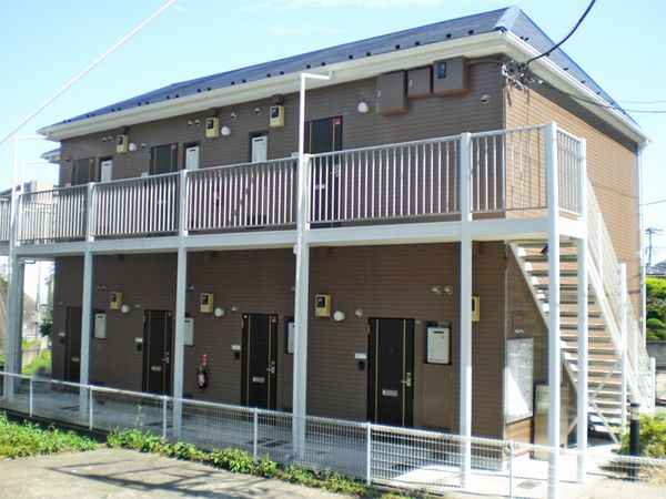 レオパレスＲＥＩ 外観