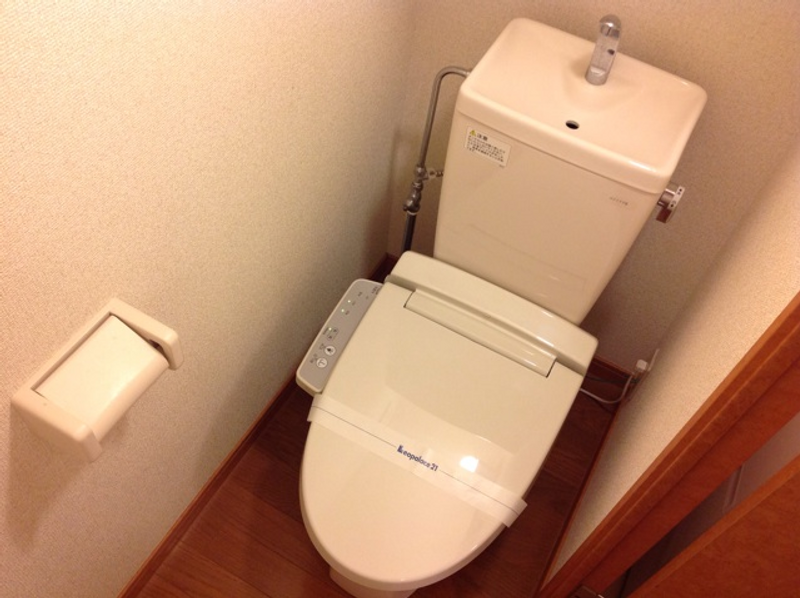 レオパレスやすらぎ トイレ
